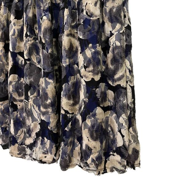 Pins & Needles by Anthropologie Lace Floral Dress With Navy Lining, Size S - Picture 3 of 10